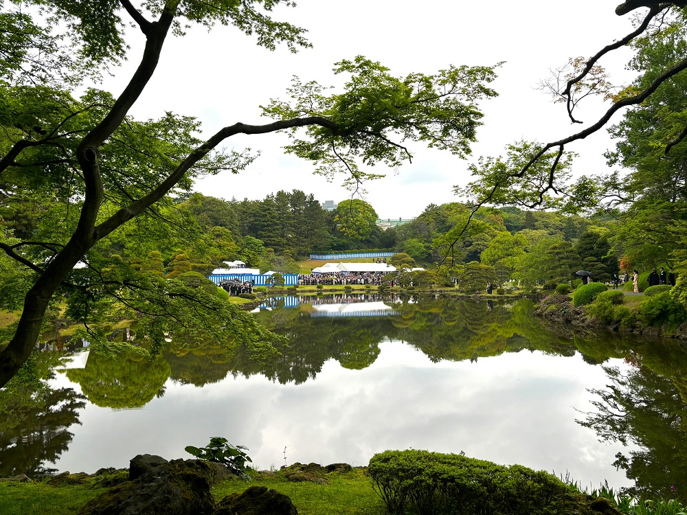 園遊会会場