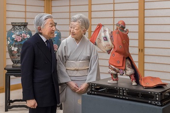 天皇皇后両陛下のお写真