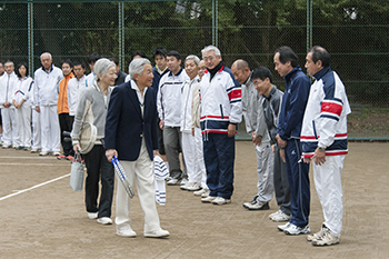 宮内庁職員とのテニス