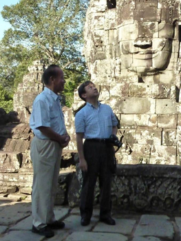 バイヨン寺院ご視察のお写真