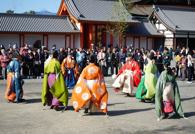 蹴鞠の様子