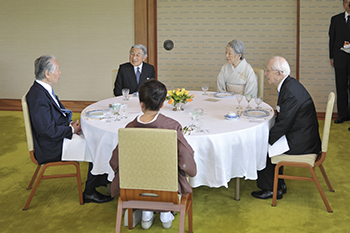 茶会のお写真