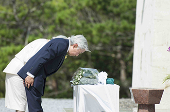 ご供花，ご拝礼のお写真