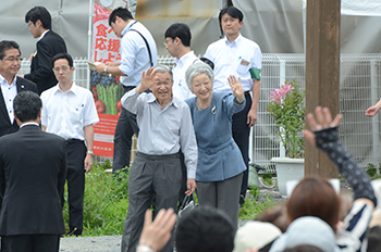 ご視察のお写真