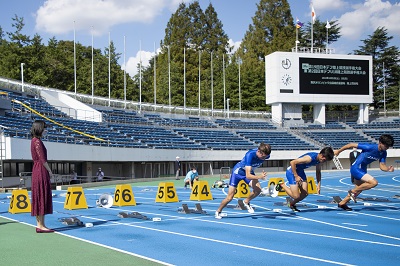 第19回日本デフ陸上競技選手権大会 兼 第2回日本デフｕ18陸上競技選手権大会 ご臨席 駒沢オリンピック公園総合運動場陸上競技場 東京都世田谷区 宮内庁