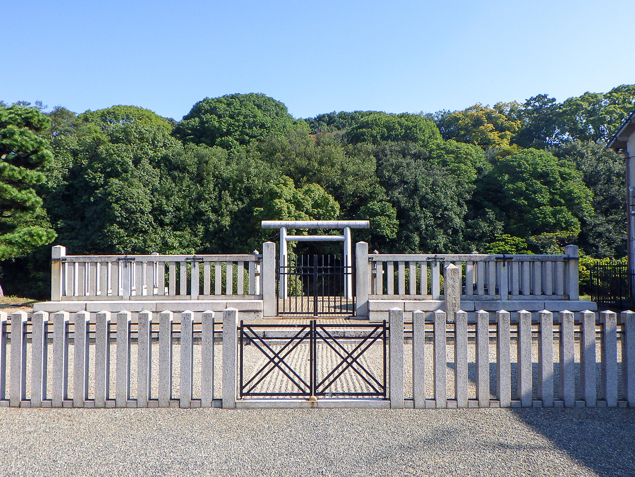 淸寧天皇　河内坂門原陵