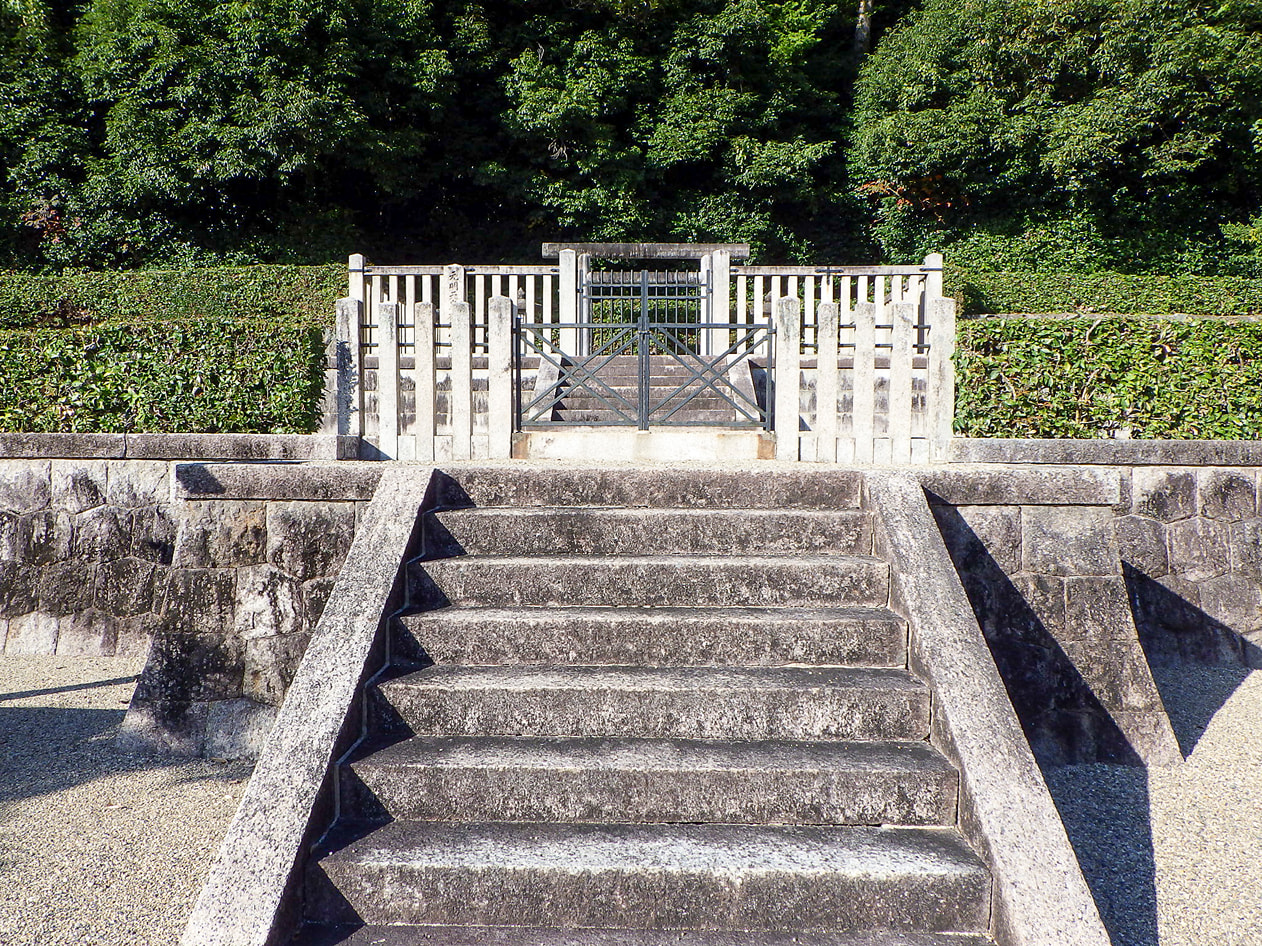元明天皇　奈保山東陵