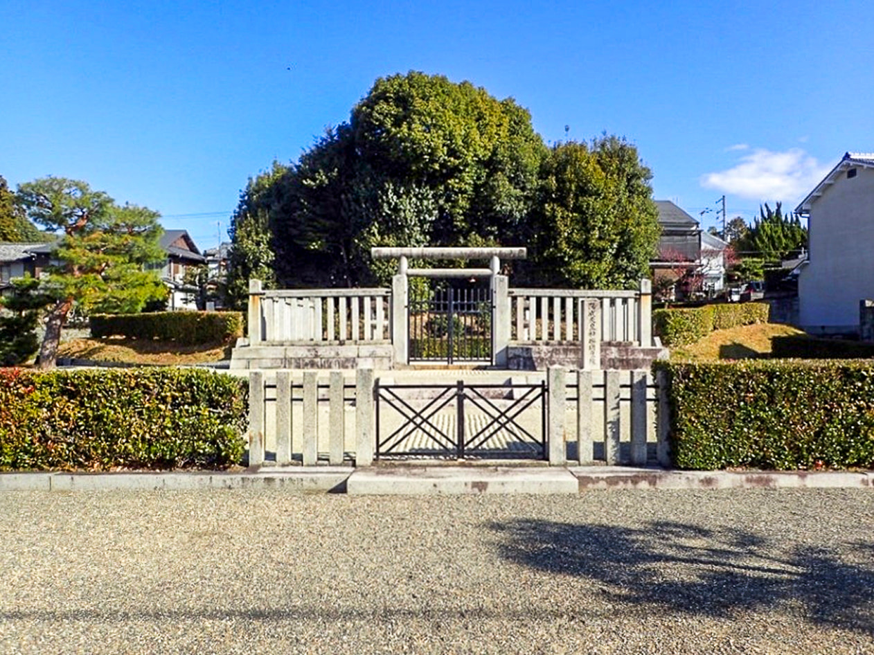 陽成天皇　神樂岡東陵