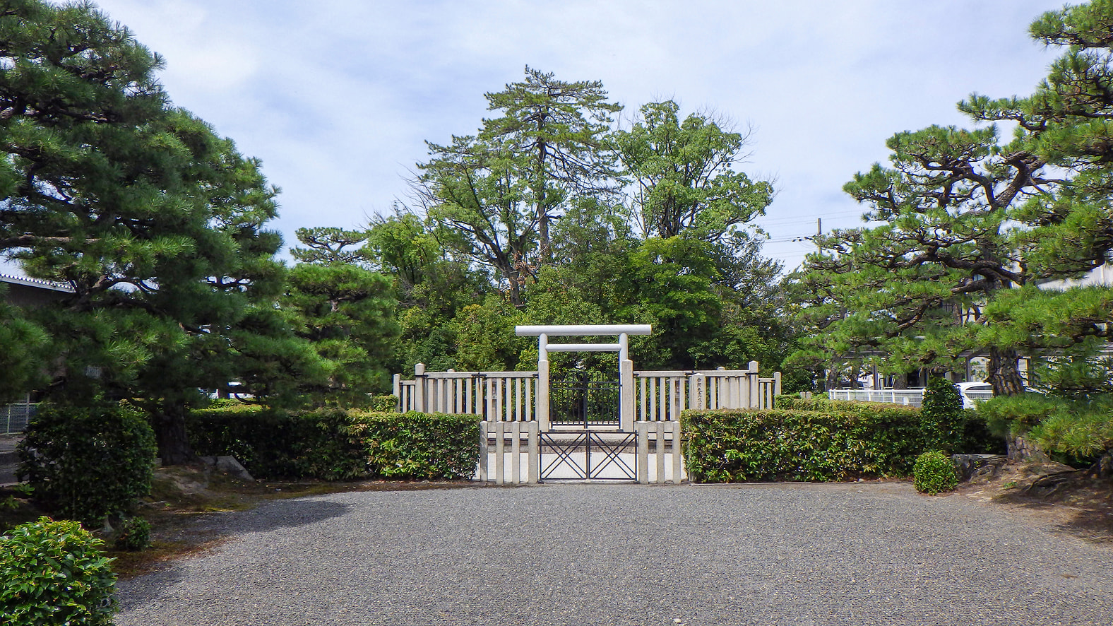 白河天皇 成菩提院陵