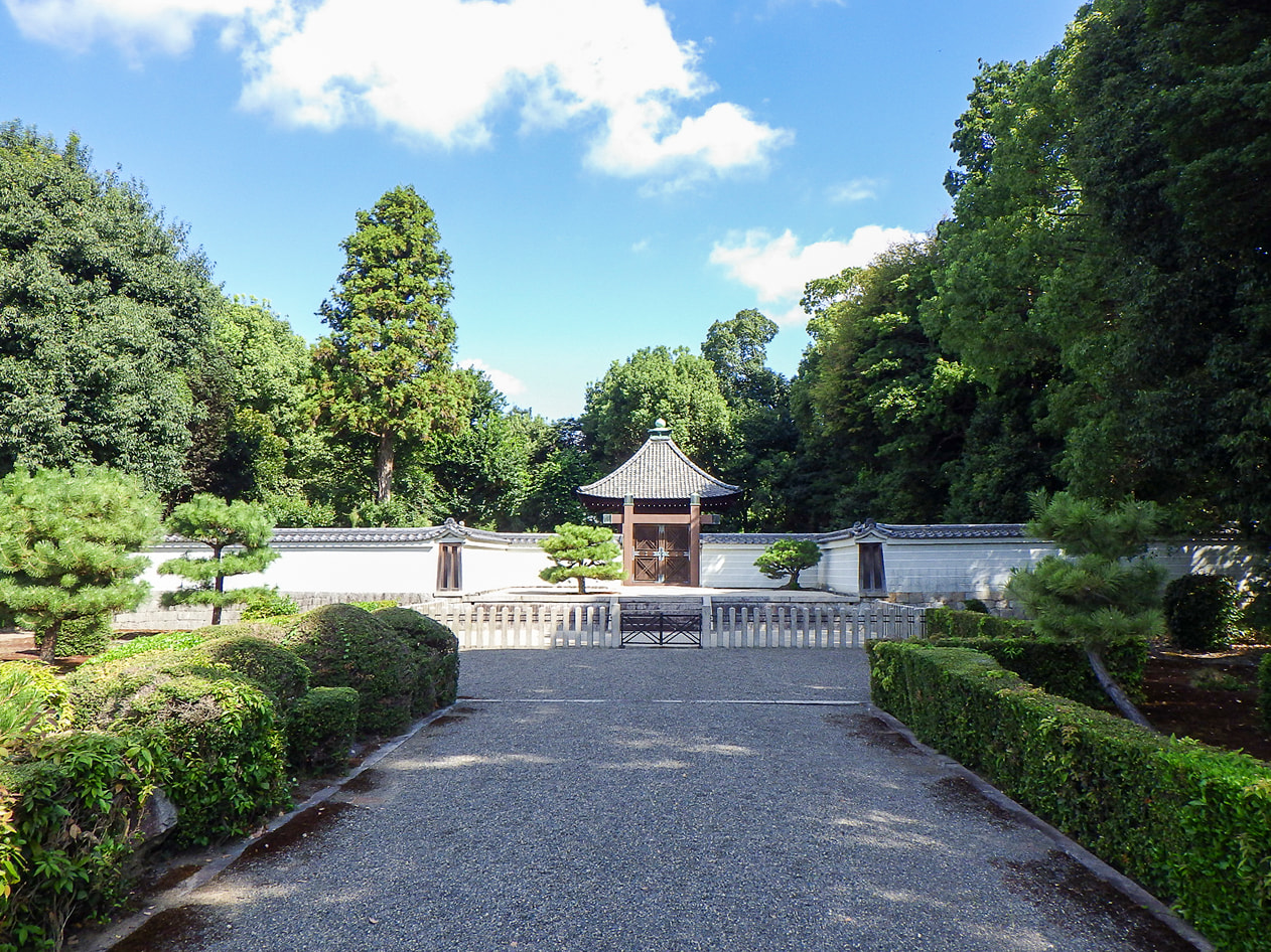 伏見天皇　深草北陵