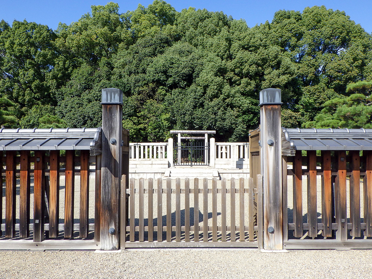 開化天皇　春日率川坂上陵