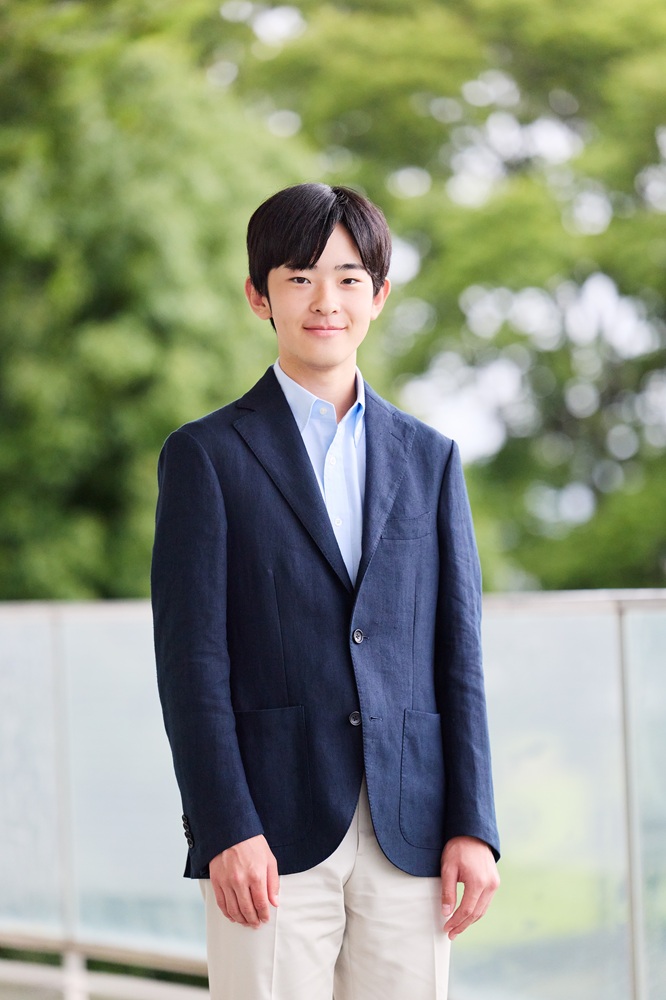 お誕生日をお迎えになった悠仁親王殿下